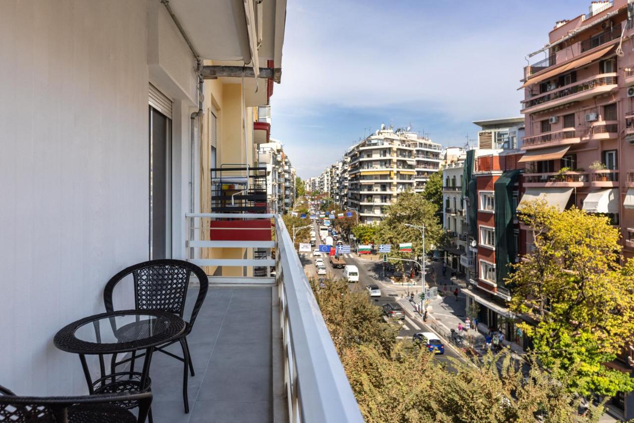 The Five Star Apartment Thessalonique Extérieur photo